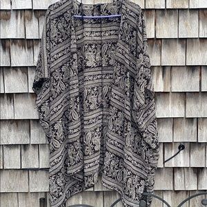 Forever 21 Patterned Kimono/Beach Cover Up